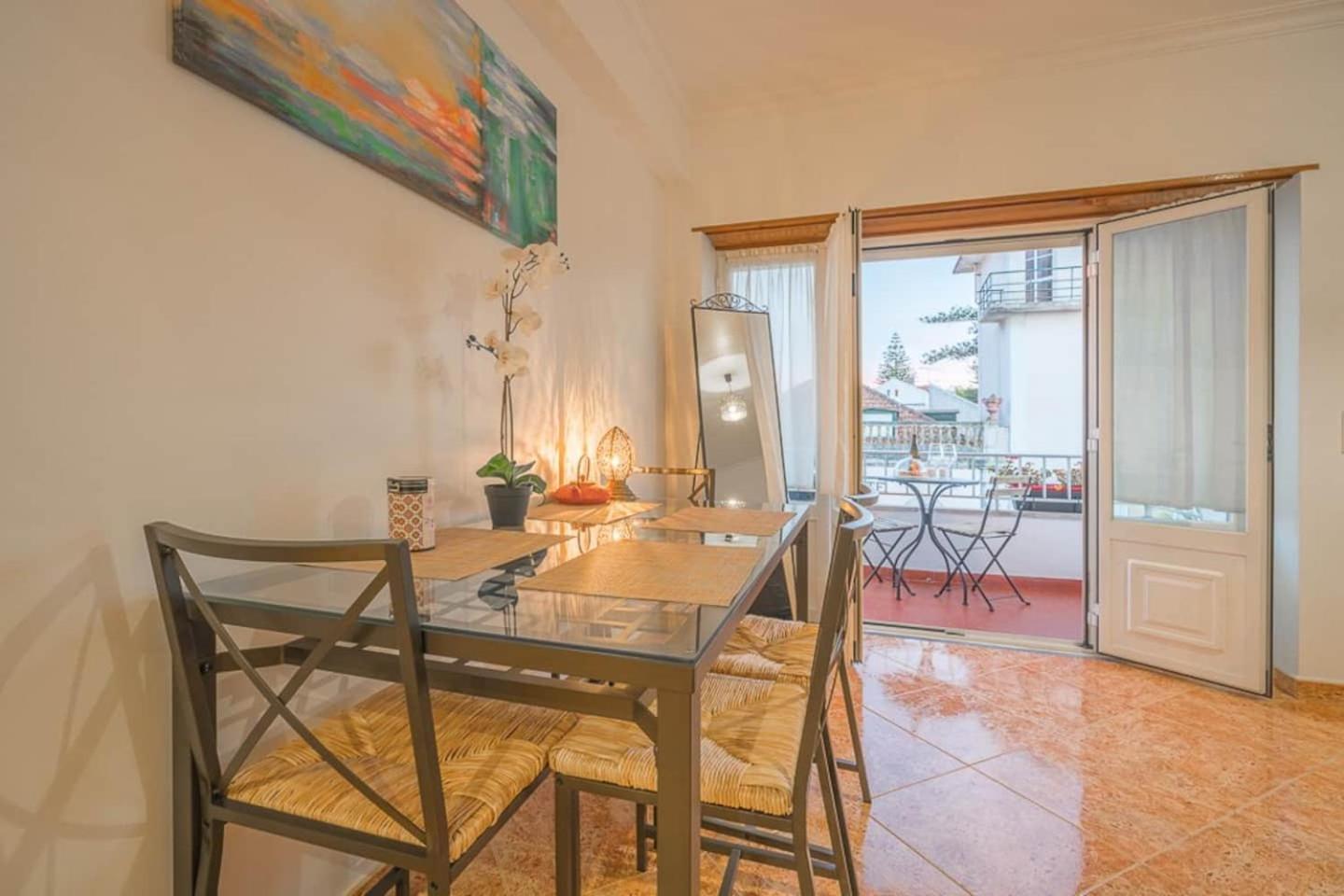 Sea View Wterrace 2 Mins From Beach In Old Town Cascais Exteriör bild